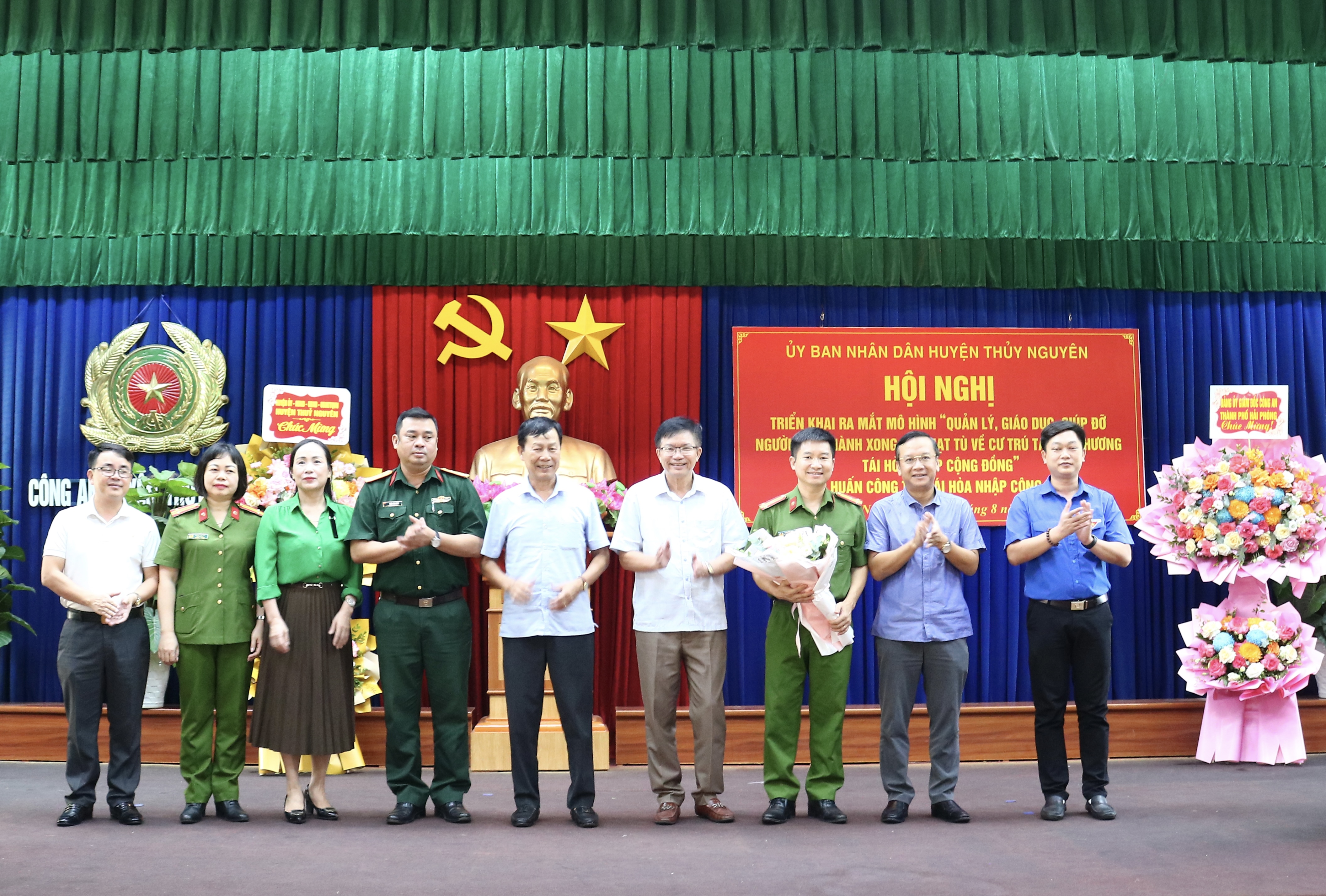 Huyện Thủy Nguyên: Ra mắt mô hình “Quản lý, giáo dục, giúp đỡ người chấp hành xong án phạt tù về cư trú tại địa phương tái hòa nhập cộng đồng”